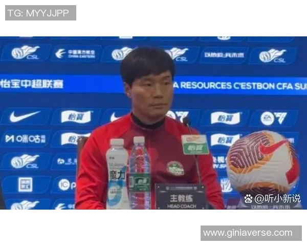 足球明星高峰采访视频揭示职业生涯背后的故事与心路历程